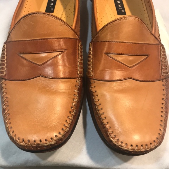 Magnanni hand made two tone stitching loafers main image 9